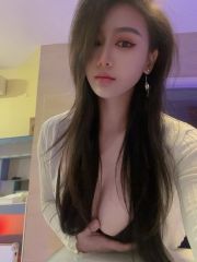 胸大身材好 手感极佳