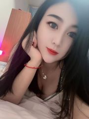 惊艳的小少妇