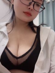 微胖吸精榨汁机BBw