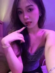 上海浦东白嫩甜妹