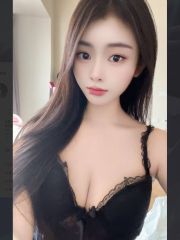 年轻漂亮大胸骚女服务好