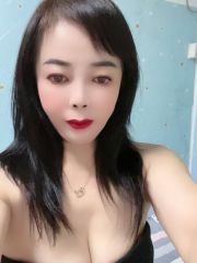偷吃熟女月月