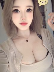 光明肤白大奶甜妹身材
