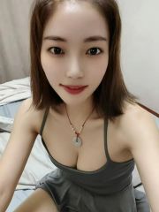 娇小性感少妇