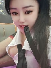 闵行妍妍