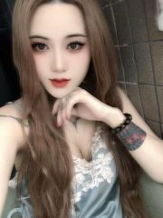 车灯巨大骚骚女