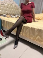 瑶海人妻感小骚妇
