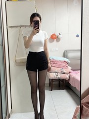 偲偲si小姐姐