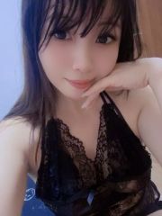 高颜值大长腿性感小嘴唇