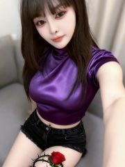 前凸后翘极品少妇