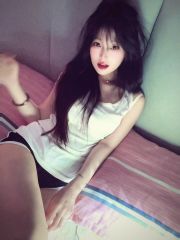 三点尽粉的身材真是嫩