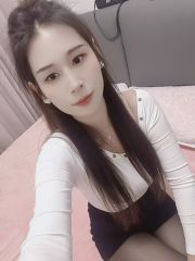 三点粉妹子水多逼紧