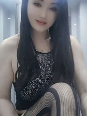 长腿骚货小姐姐