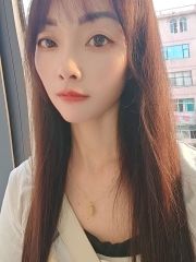 兼职妹子粉嫩逼红嫩腿
