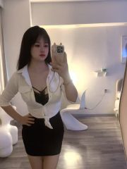 大连翘臀性感黑丝妹妹 小妹自带公寓 全套一条龙服务