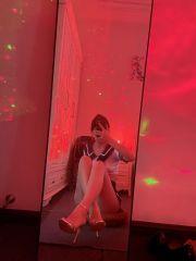 美腿丝足水床服务