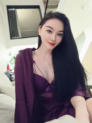 瑜伽老师Hannah