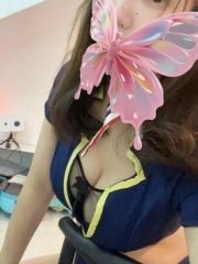 盘龙丰满性感老师